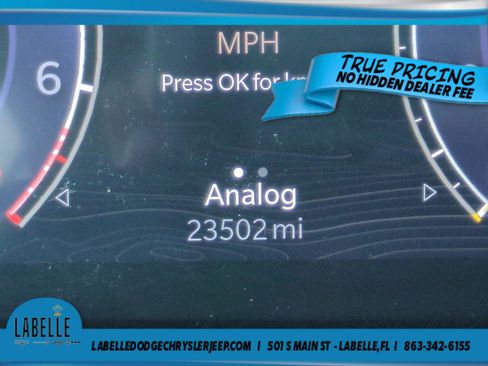 Used 2024 Jeep Grand Cherokee Altitude AWD/4WD image 26
