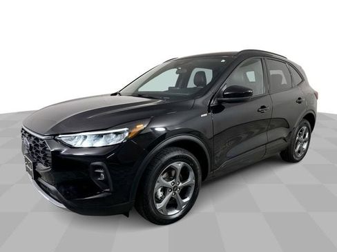 Used 2025 Ford Escape ST-Line Select AWD/4WD image 4