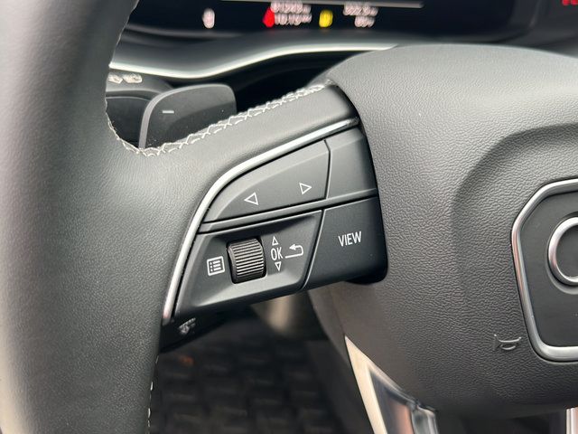 Used 2023 Audi Q8 Prestige w/ Prestige Package AWD/4WD image 23