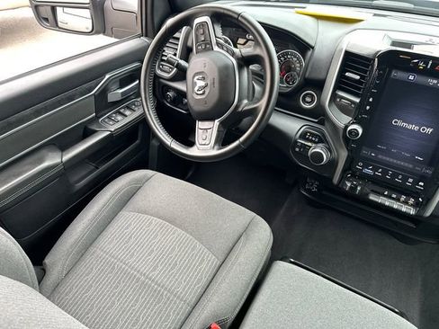 Used 2024 RAM 2500 Big Horn w/ Safety Group image 22