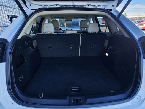 Certified 2023 Ford Edge SEL image 16
