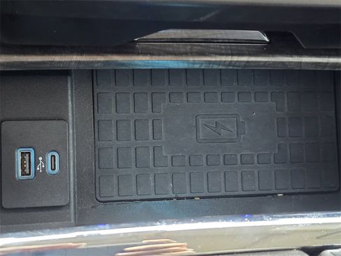 Used 2021 Ford Expedition Max Limited image 33