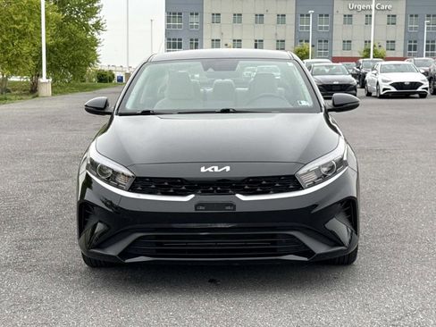 Used 2023 Kia Forte LXS w/ LXS Technology Package FWD image 28