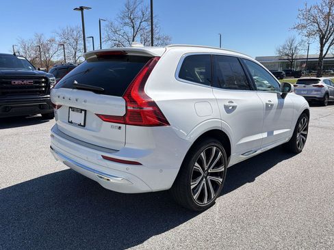 Used 2023 Volvo XC60 B5 Ultimate image 9