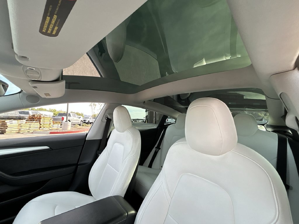 Used 2021 Tesla Model 3 Performance AWD/4WD image 18
