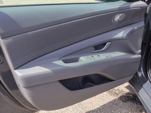 New 2026 Hyundai Elantra Sport FWD image 19