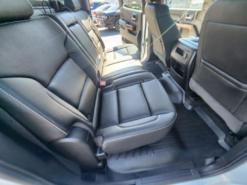 Used 2018 GMC Sierra 1500 SLT image 17