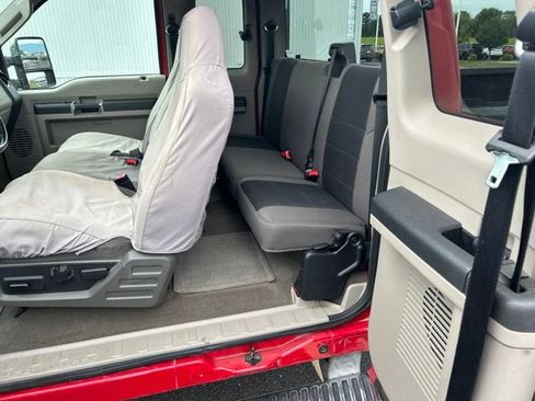 Used 2010 Ford F250 XLT AWD/4WD image 10