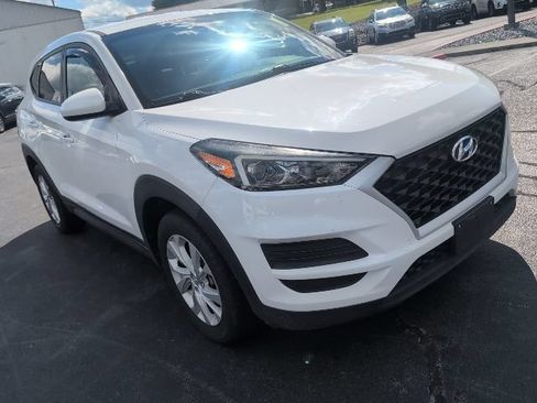 Used 2019 Hyundai Tucson SE AWD/4WD image 2