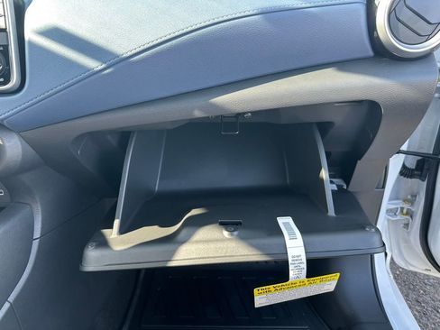 New 2025 Nissan Versa SV w/ Trunk Package image 27