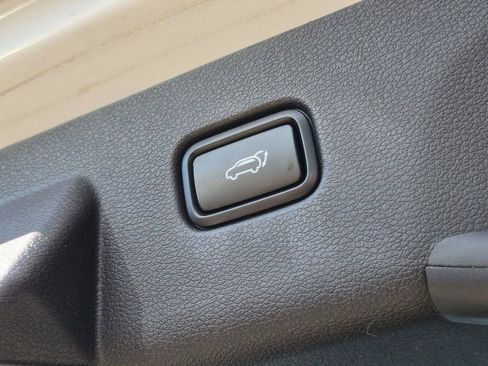 Certified 2023 Kia Sportage X-Pro Prestige AWD/4WD image 9