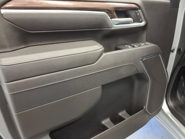 Used 2026 Chevrolet Silverado 3500 LT w/ Convenience Package AWD/4WD image 19