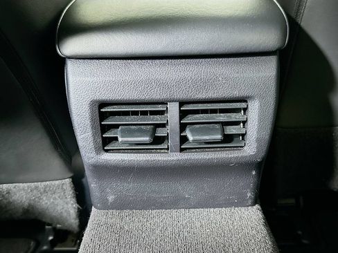 Used 2017 Lexus IS 200t RWD image 29