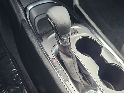 Used 2023 Chevrolet Malibu LT image 18