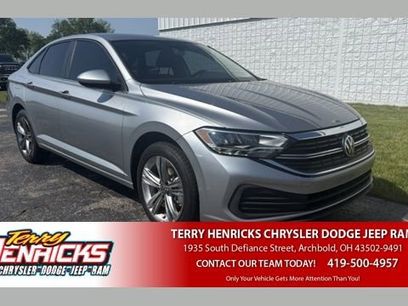Used 2023 Volkswagen Jetta SE
