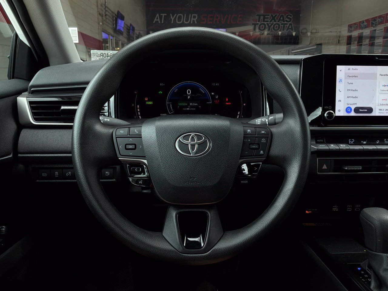 Used 2026 Toyota Camry LE FWD image 34