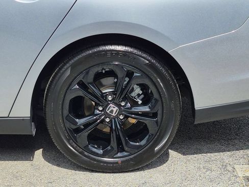 Used 2025 Honda Accord SE image 34