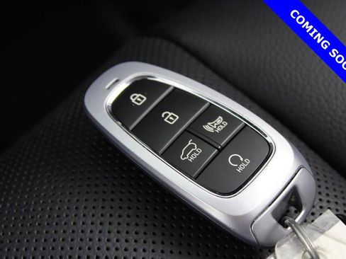 Certified 2025 Hyundai Palisade Limited image 29