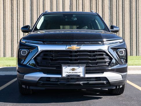 New 2026 Chevrolet TrailBlazer LT w/ Convenience Package image 3