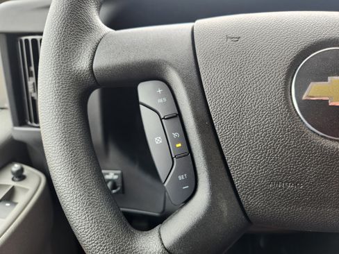 New 2024 Chevrolet Express 2500 w/ Driver Convenience Package image 27