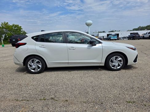 Used 2024 Subaru Impreza 2.0i AWD/4WD image 10
