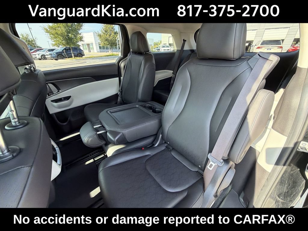 Certified 2022 Kia Carnival LX FWD image 26