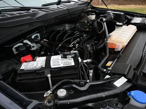 Used 2023 Ford F150 XLT image 14