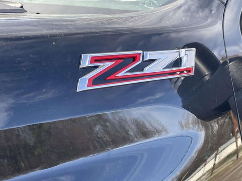 Used 2025 Chevrolet Silverado 2500 LT w/ All Star Edition image 10