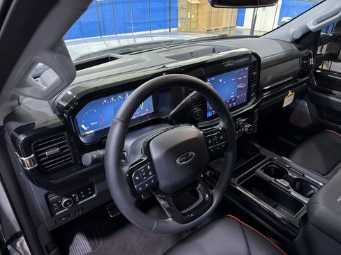 Used 2026 Ford F250 Lariat w/ Black Appearance Package AWD/4WD image 18