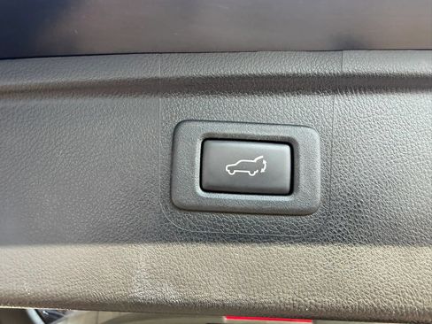 Used 2015 Subaru Outback 2.5i Limited AWD/4WD image 39