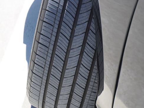 Used 2025 Honda Accord SE image 5