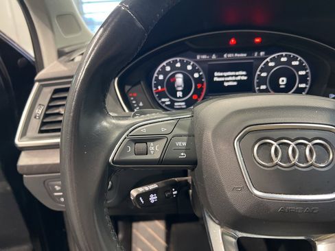 Used 2020 Audi Q5 Prestige w/ Prestige Package image 24