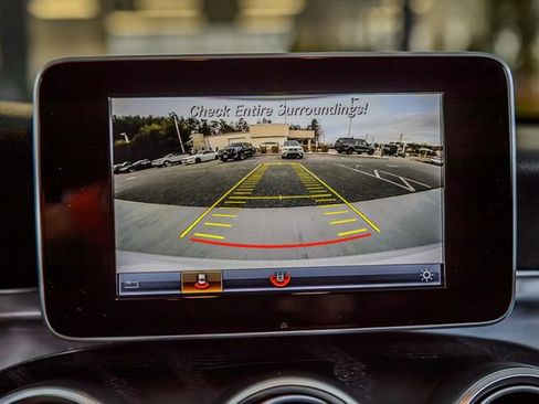 Used 2018 Mercedes-Benz C 300 Cabriolet image 30