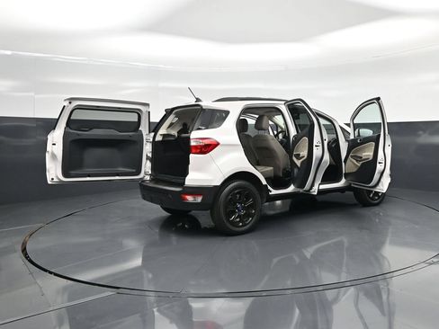 Used 2019 Ford EcoSport SE w/ SE Convenience Package FWD image 5
