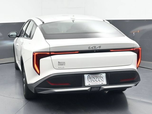 Used 2025 Kia K4 FWD image 39