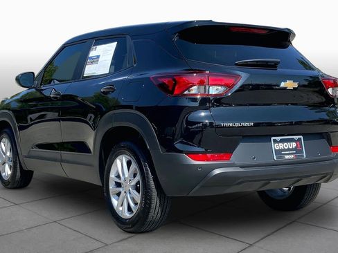 Used 2026 Chevrolet TrailBlazer LS w/ LS Convenience Package FWD image 12
