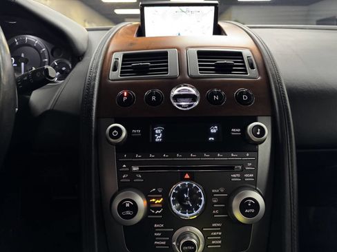 Used 2011 Aston Martin Rapide image 24