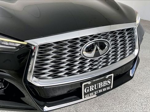 Used 2023 INFINITI QX55 Luxe w/ Cargo Package image 38