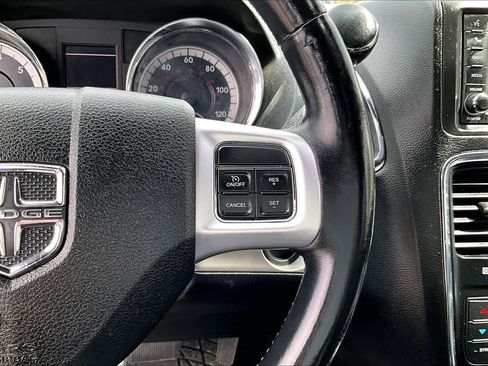 Used 2019 Dodge Grand Caravan GT FWD image 26