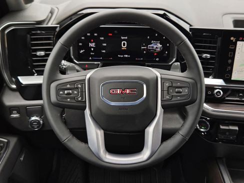 New 2026 GMC Sierra 1500 SLT image 14