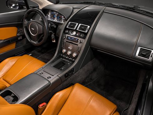 Used 2007 Aston Martin V8 Vantage Roadster RWD image 5
