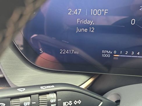 Certified 2025 Buick Envision Sport Touring AWD/4WD image 29
