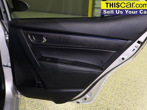 Used 2018 Toyota Corolla SE FWD image 28