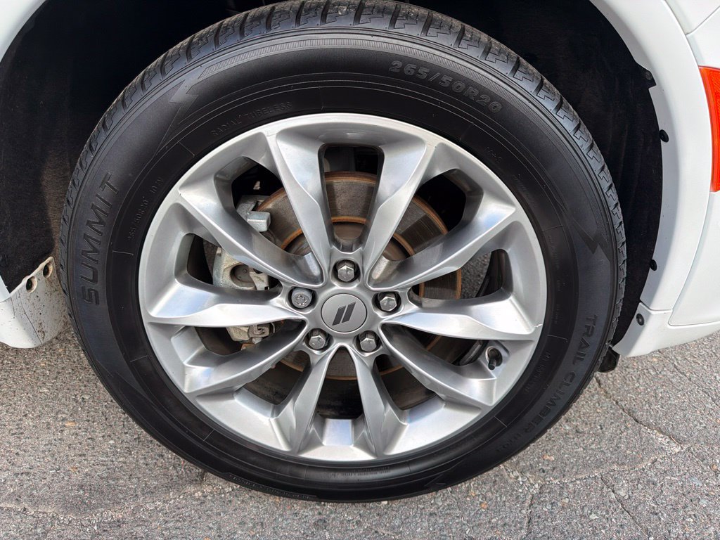 Used 2022 Dodge Durango Citadel RWD image 9