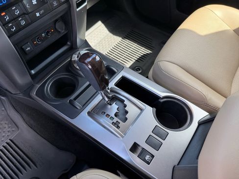 Used 2023 Toyota 4Runner Limited AWD/4WD image 22