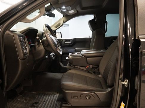 Used 2022 Chevrolet Silverado 1500 Custom image 4