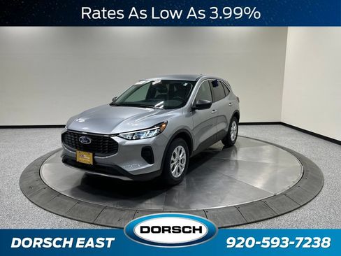 Certified 2024 Ford Escape Active w/ Tech Pack #1 AWD/4WD image 1