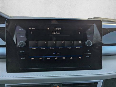 New 2026 Volkswagen Taos SE AWD/4WD image 17