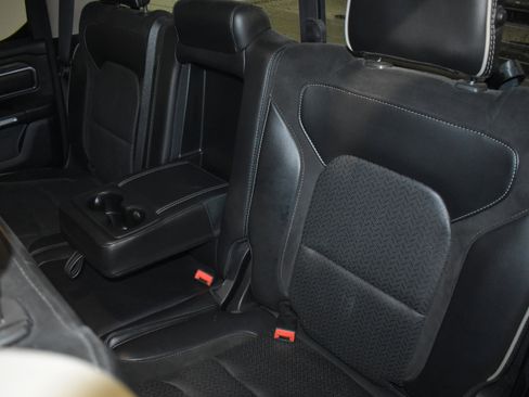 Used 2020 RAM 1500 Laramie image 24