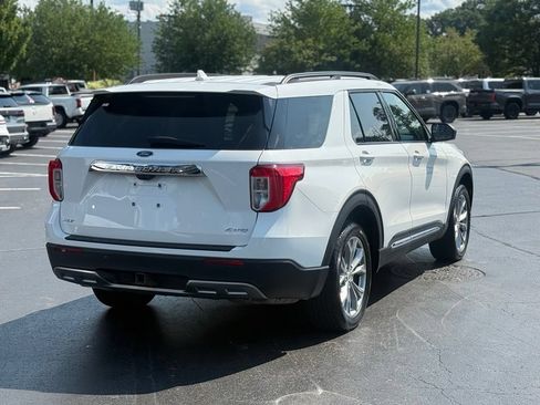 Used 2023 Ford Explorer XLT w/ Equipment Group 202A AWD/4WD image 7